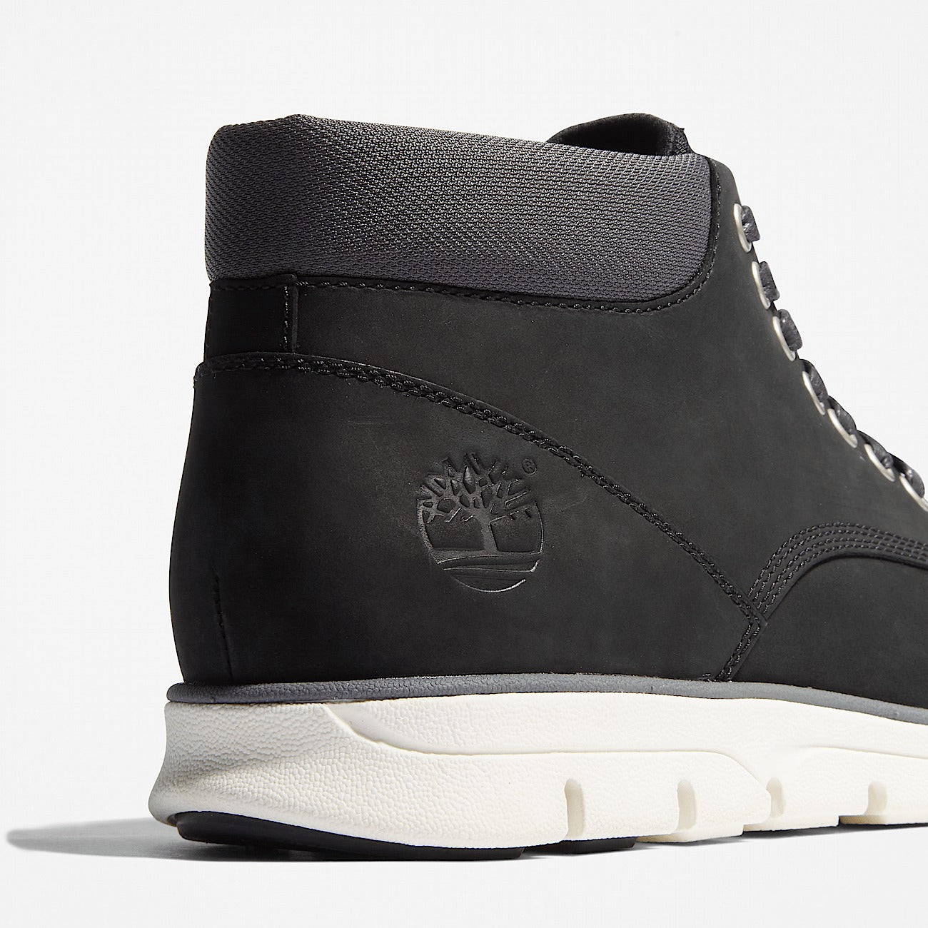 Timberland Bradstreet Chukka Boots Black