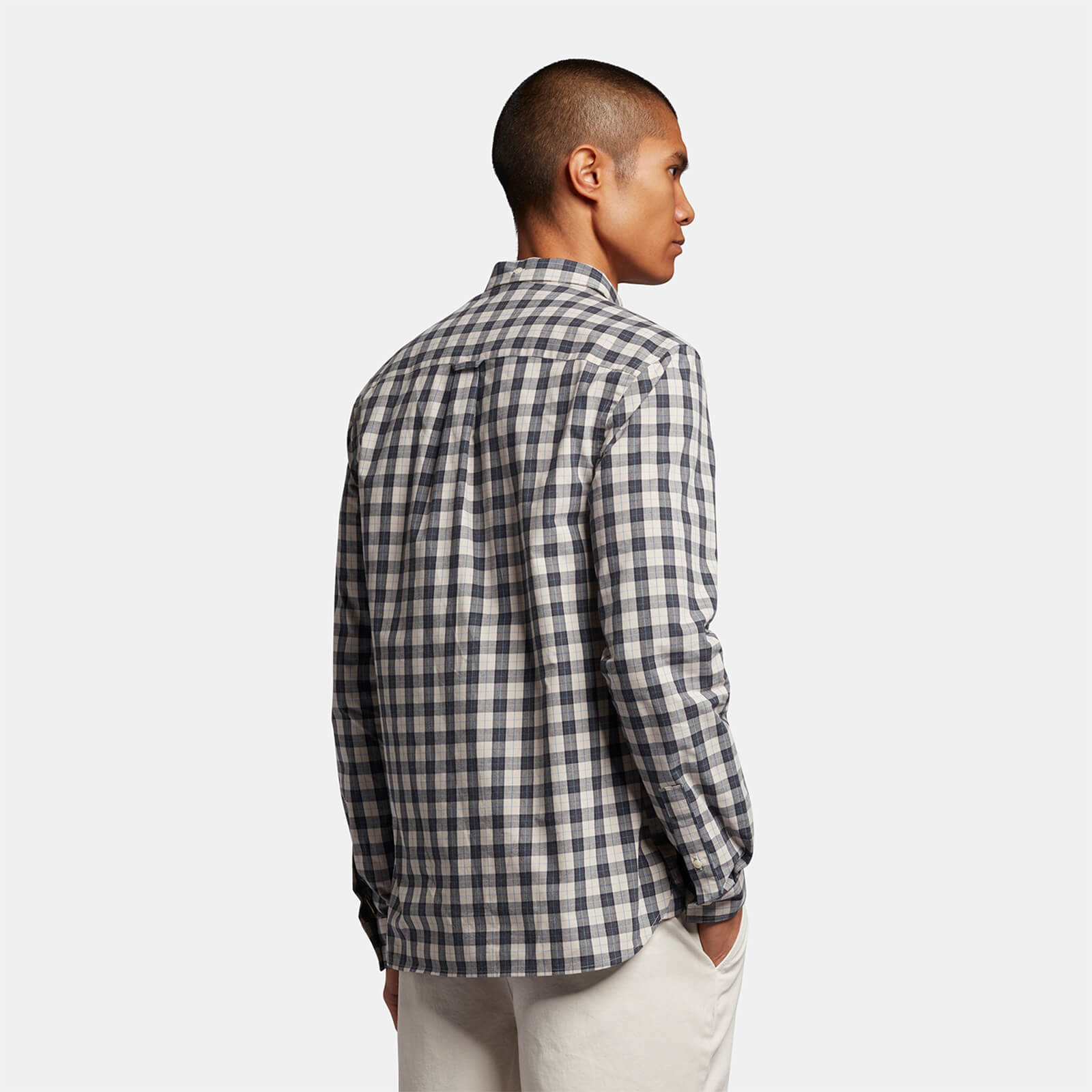 Lyle & Scott Zip Check Poplin Shirt in Jet Black / Ice