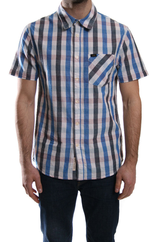 Lee Short Sleeved Linen Check Shirt in Intense Blue