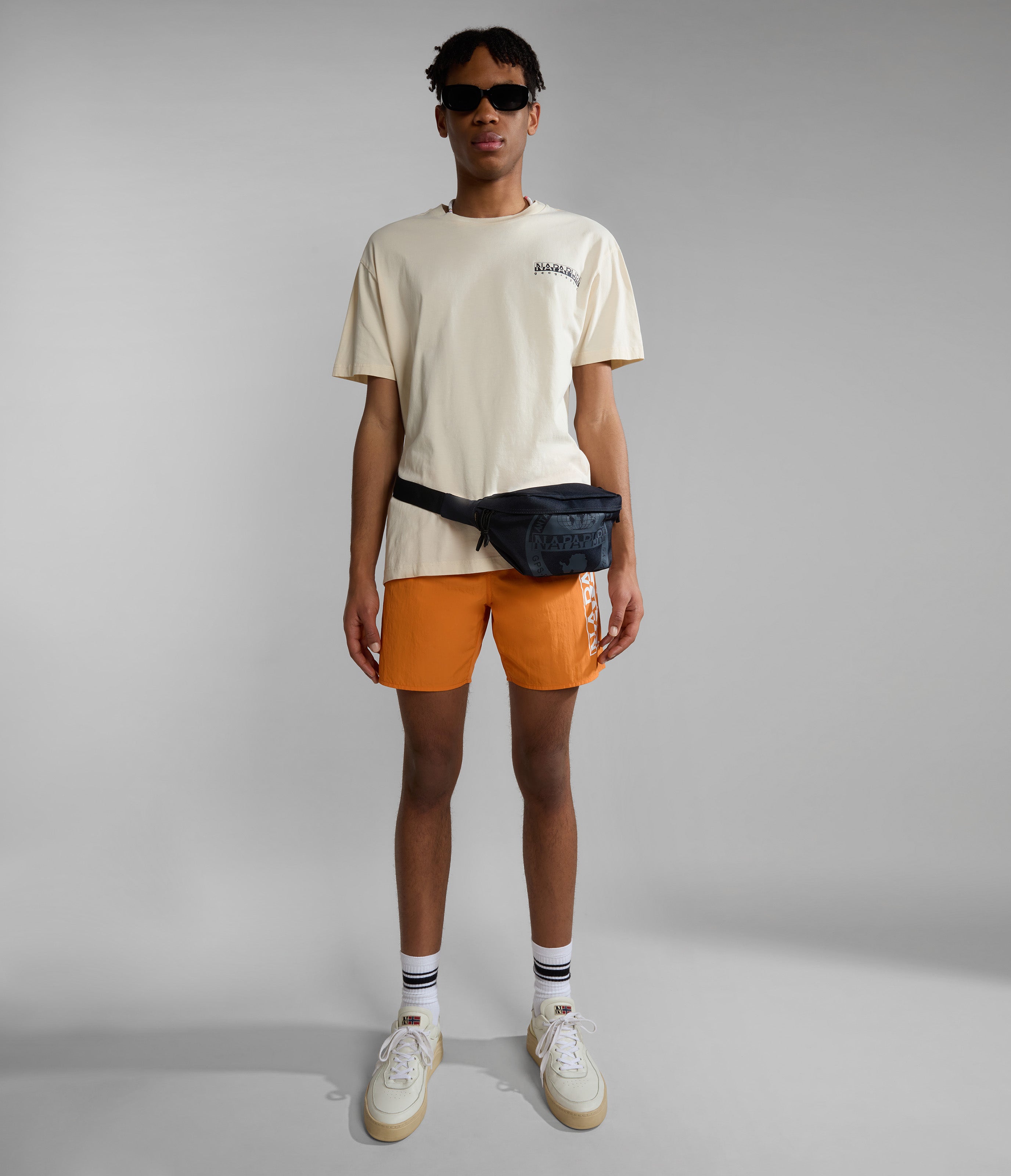 Napapijri V-Box Shorts in Orang Amber